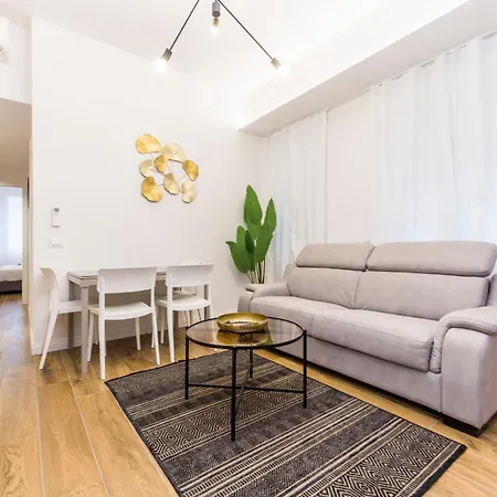 Joivy Chic In Piazza Dante, Appartement Gênes