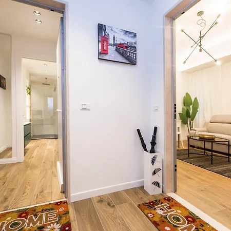 شقة Joivy Chic In Piazza Dante, جنوة