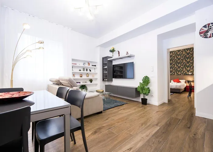 Appartamento Joivy Chic In Piazza Dante, Genova